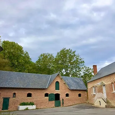 Maison De Charme Semesterbostad Suzanne (Somme)